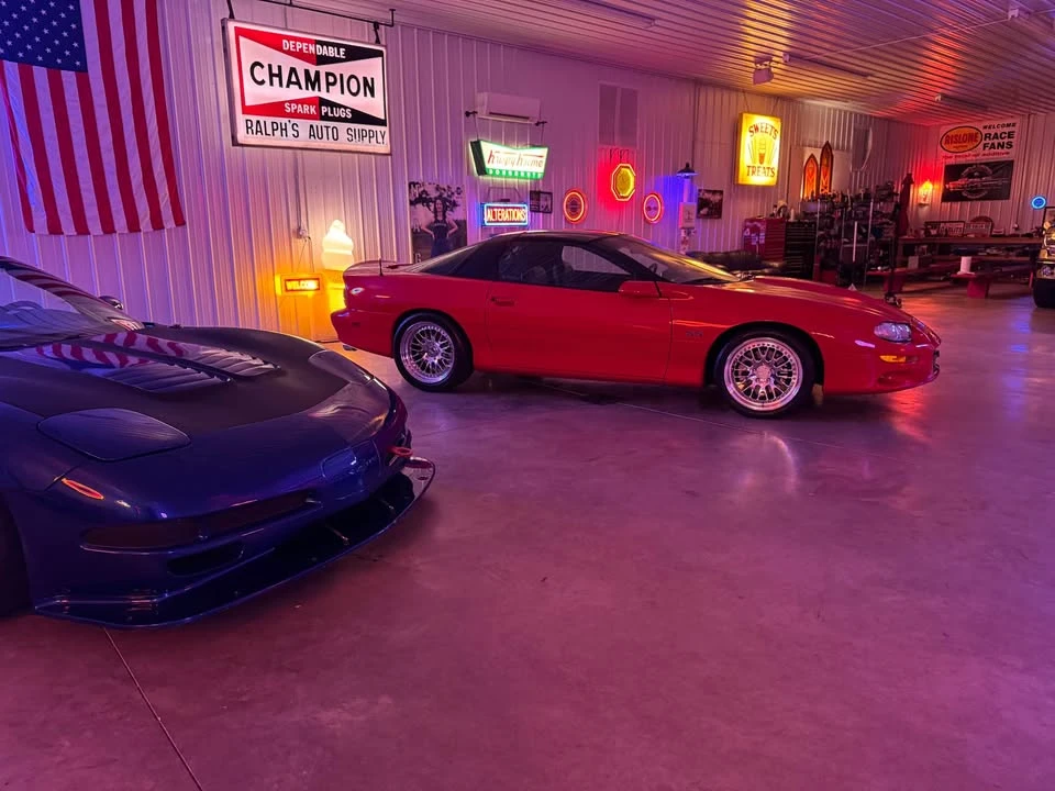 2002 Chevrolet Camaro SS 4th Gen - Image 2 of 8