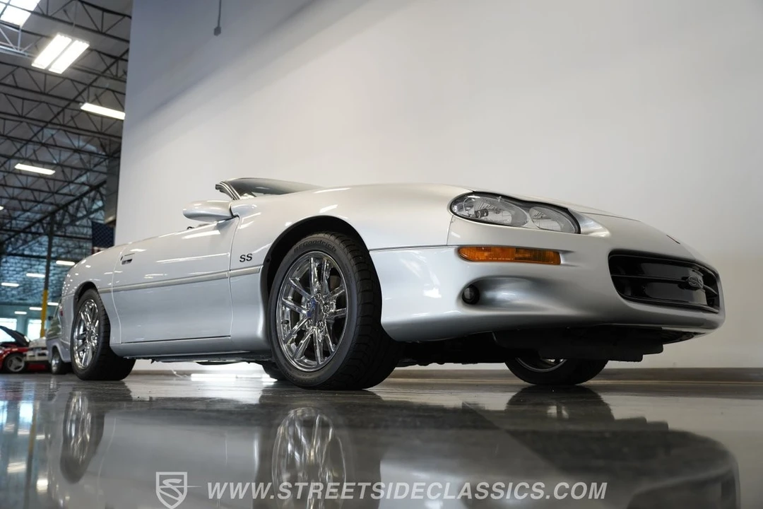 2002 Chevrolet Camaro SS 4th Gen - Image 25 of 31
