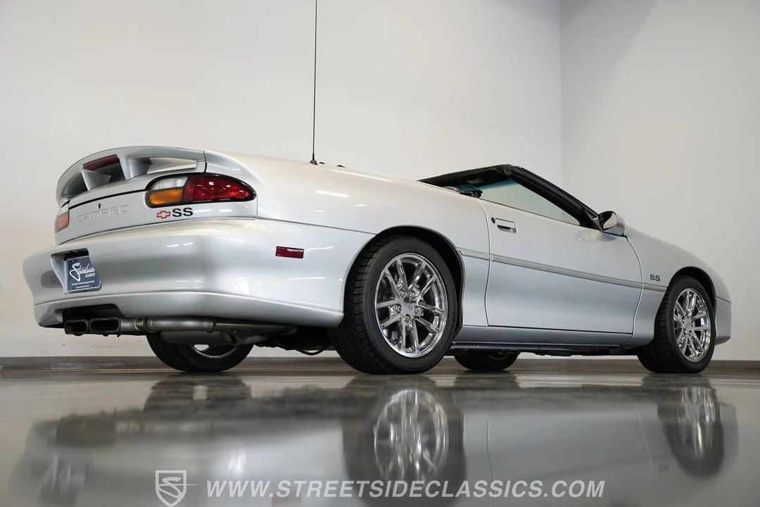 2002 Chevrolet Camaro SS 4th Gen - Image 17 of 21
