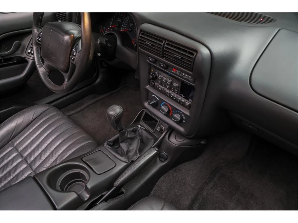 2002 Chevrolet Camaro Z28 4th Gen - Image 16 of 22