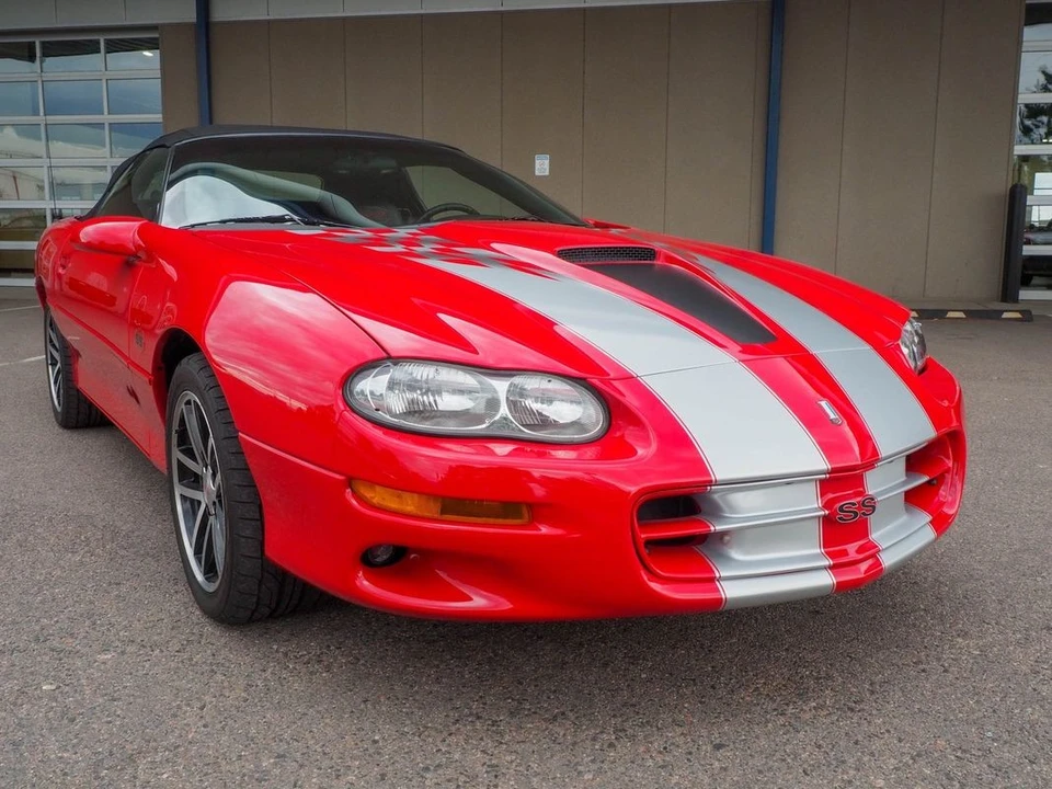 2002 Chevrolet Camaro SS 4th Gen - Image 17 of 31