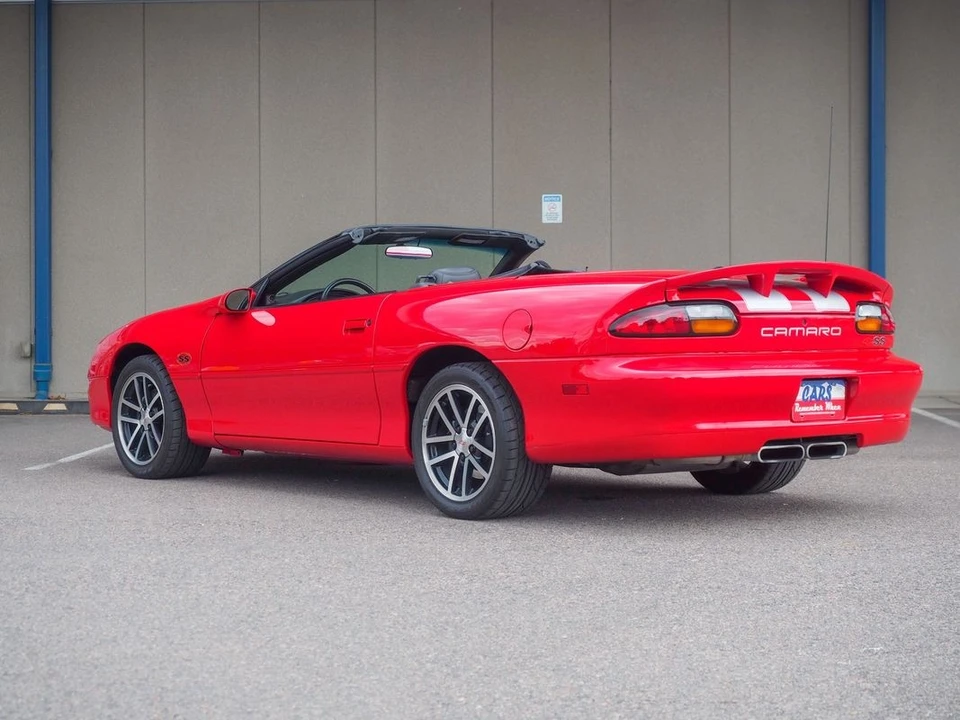 2002 Chevrolet Camaro SS 4th Gen - Image 2 of 31