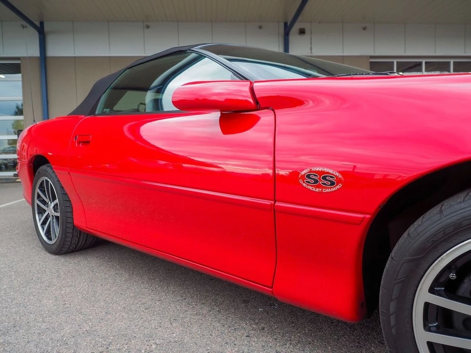 2002 Chevrolet Camaro SS 4th Gen - Image 16 of 31