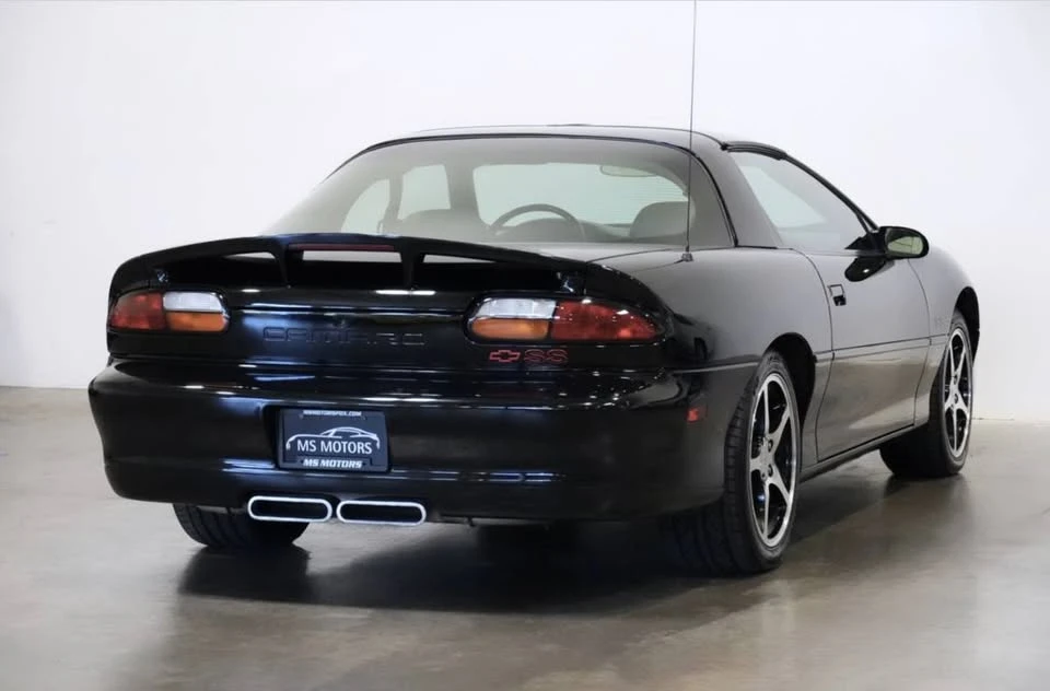 2002 Chevrolet Camaro SS 4th Gen - Image 8 of 20