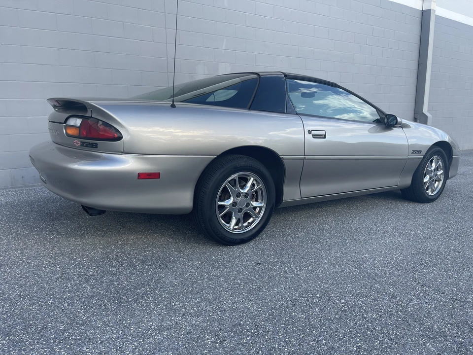 2002 Chevrolet Camaro Z28 4th Gen - Image 16 of 31
