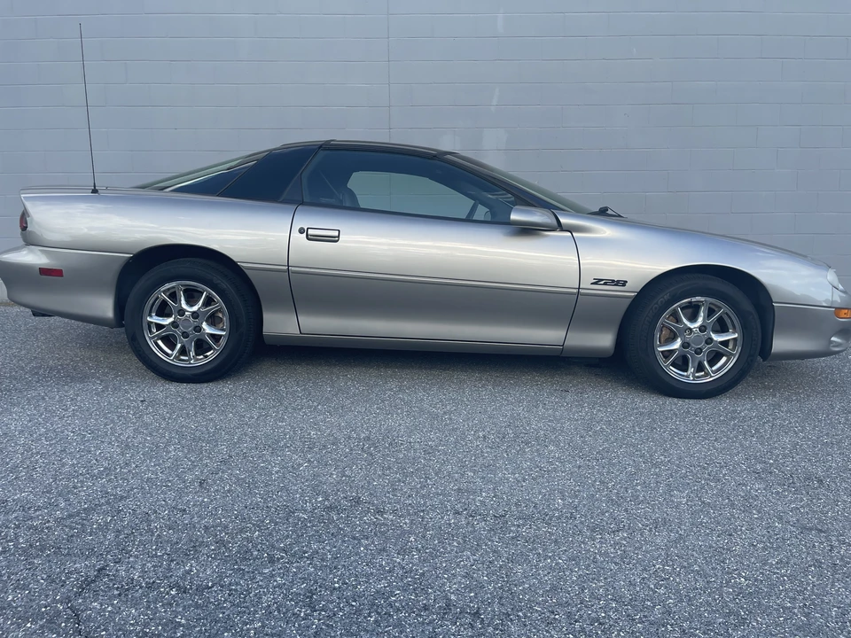 2002 Chevrolet Camaro Z28 4th Gen - Image 17 of 31