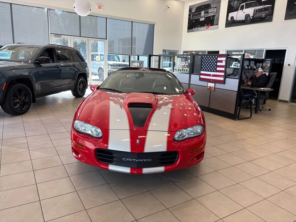 2002 Chevrolet Camaro SS 4th Gen - Image 2 of 9