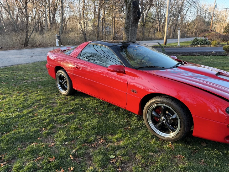 2002 Chevrolet Camaro SS 4th Gen - Image 8 of 28