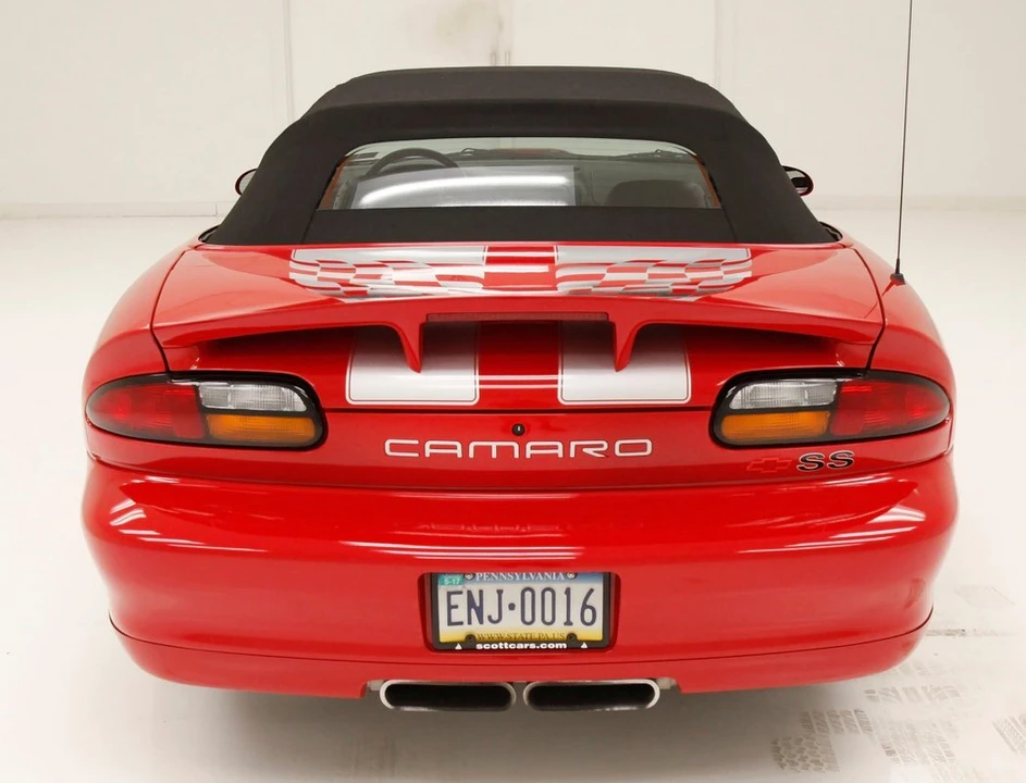 2002 Chevrolet Camaro SS 4th Gen - Image 8 of 12