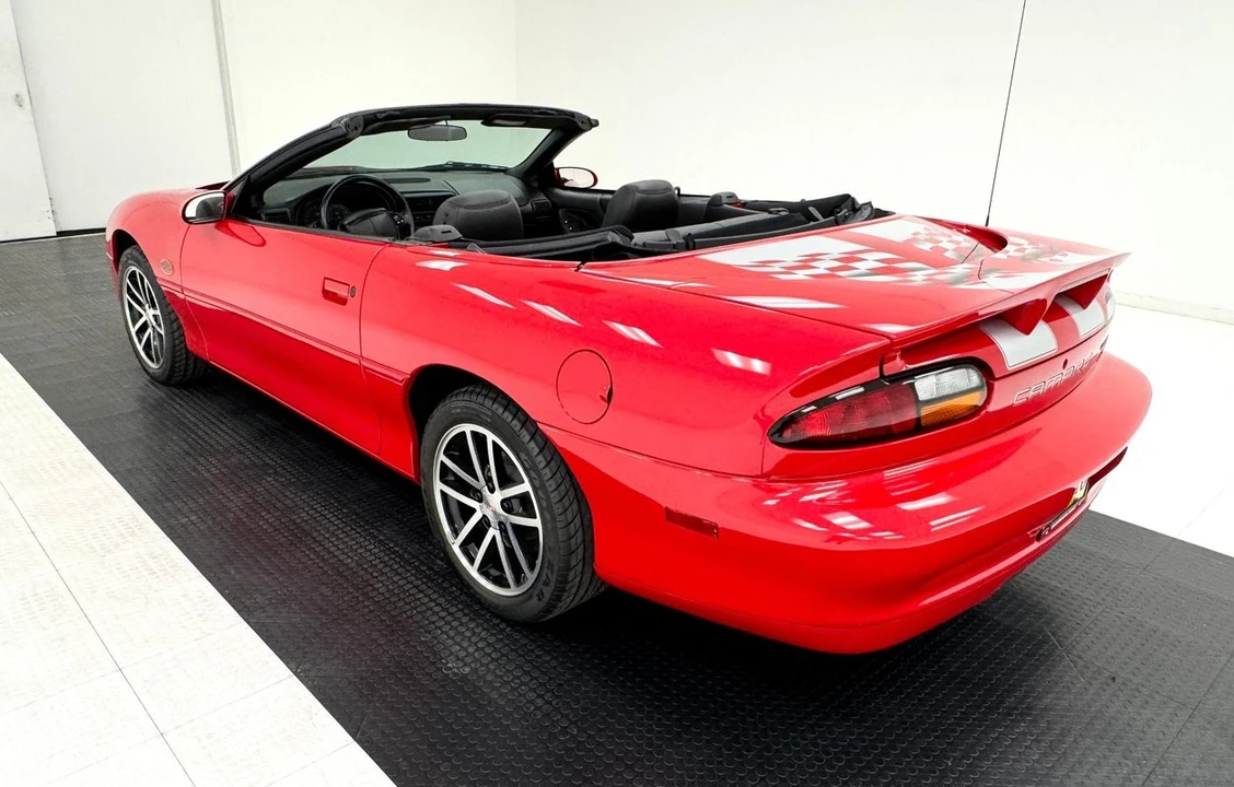 2002 Chevrolet Camaro SS 4th Gen - Image 6 of 12