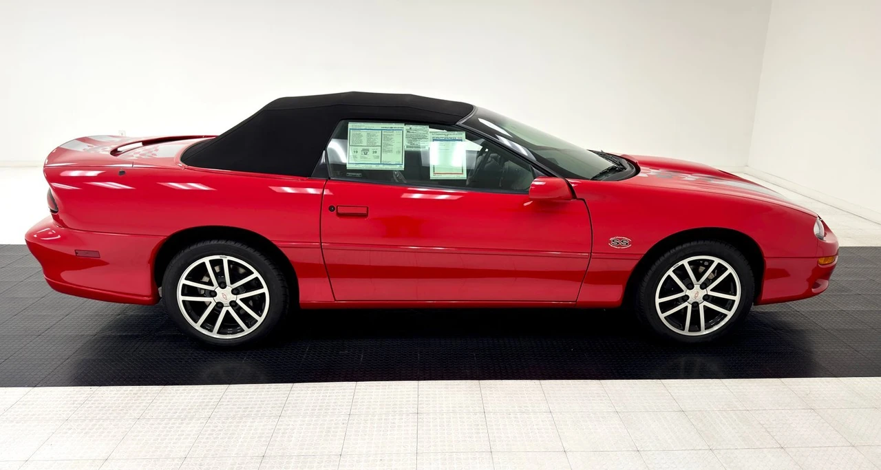 2002 Chevrolet Camaro SS 4th Gen - Image 9 of 12