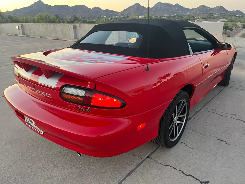 2002 Chevrolet Camaro SS 4th Gen - Image 25 of 31