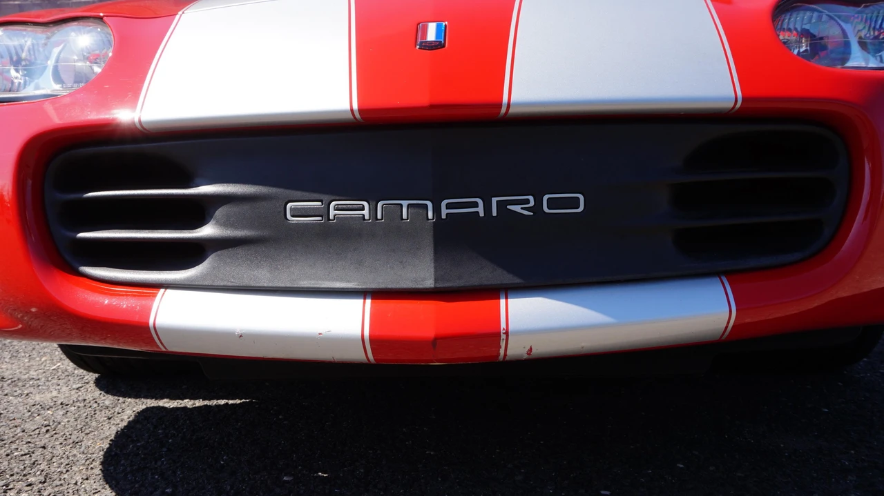 2002 Chevrolet Camaro SS 4th Gen - Image 18 of 31