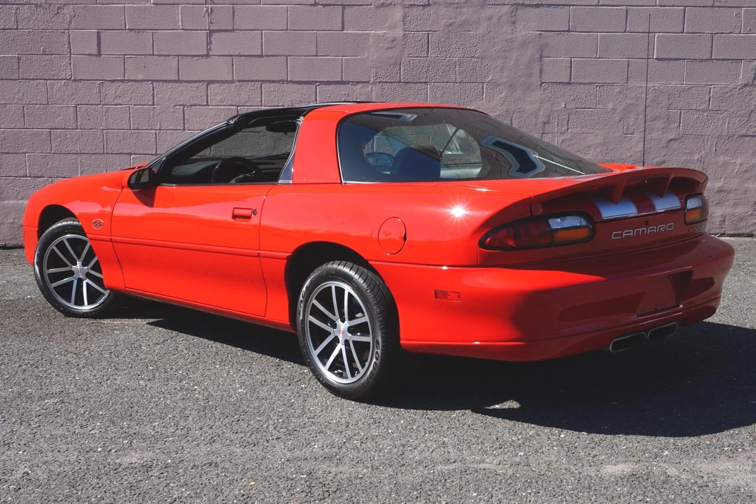 2002 Chevrolet Camaro SS 4th Gen - Image 4 of 31