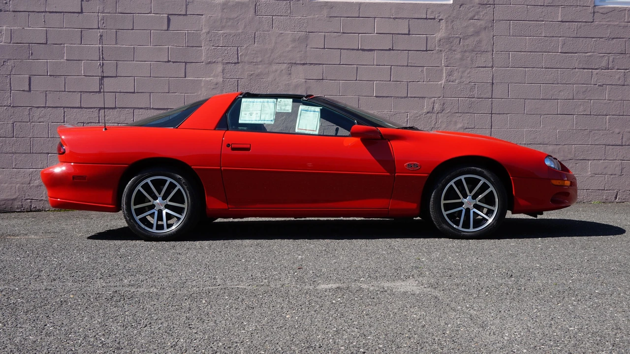 2002 Chevrolet Camaro SS 4th Gen - Image 9 of 31
