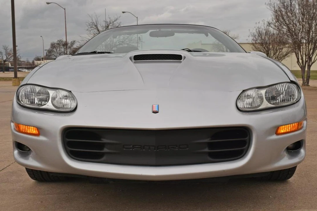 2002 Chevrolet Camaro SS 4th Gen - Image 2 of 5