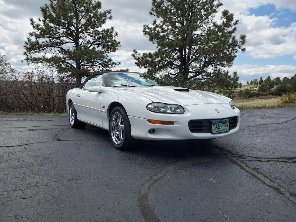 2002 Chevrolet Camaro SS 4th Gen - Image 10 of 31