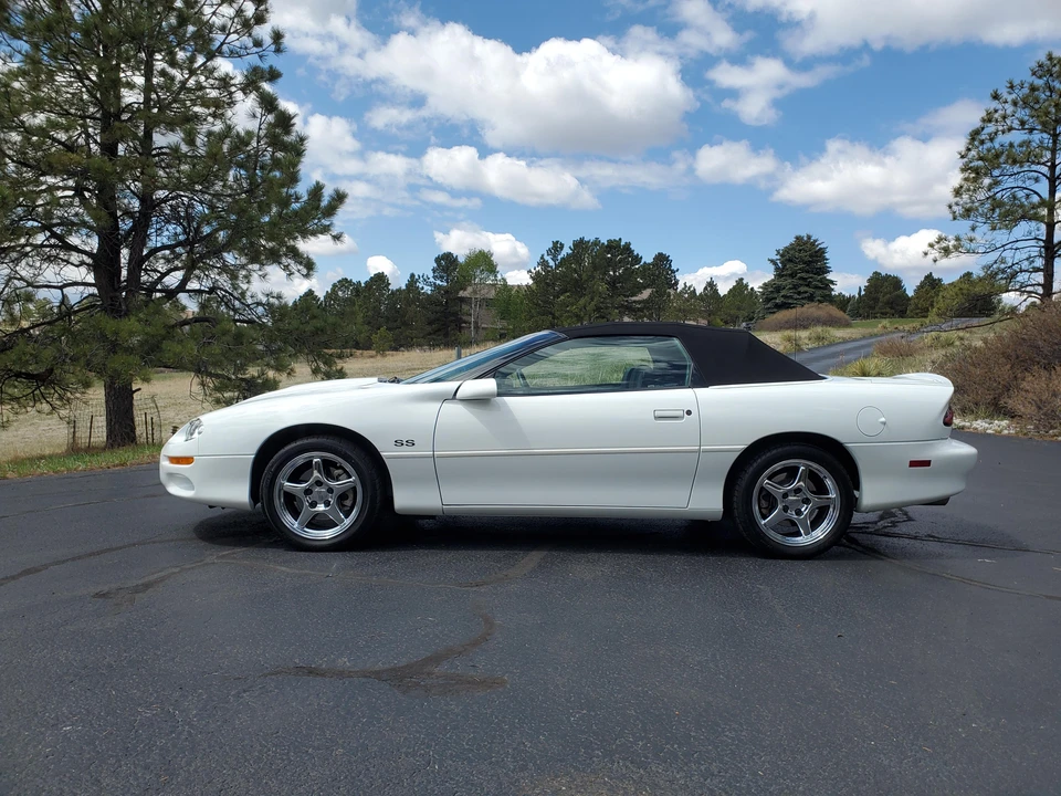 2002 Chevrolet Camaro SS 4th Gen - Image 8 of 31