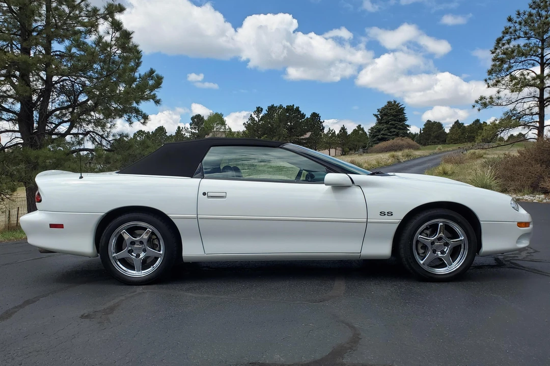 2002 Chevrolet Camaro SS 4th Gen - Image 3 of 31