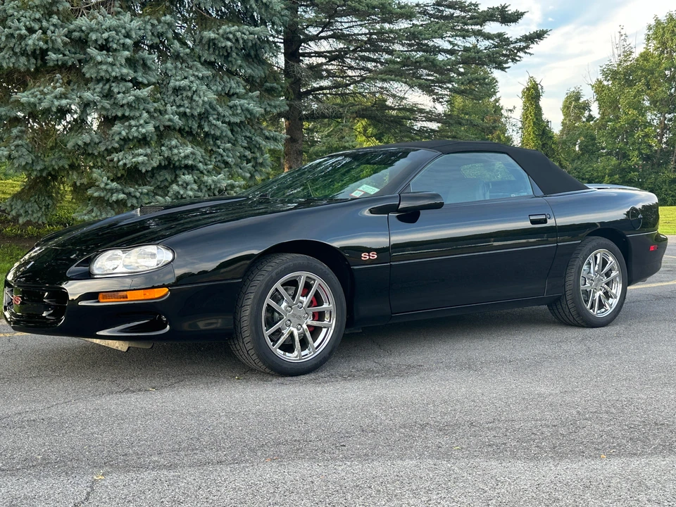 2002 Chevrolet Camaro SS 4th Gen - Image 17 of 31