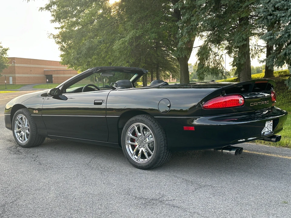 2002 Chevrolet Camaro SS 4th Gen - Image 9 of 31