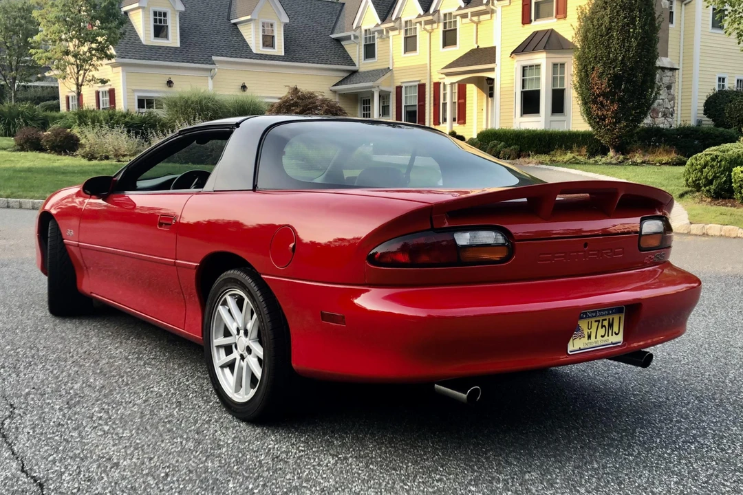 2002 Chevrolet Camaro SS 4th Gen - Image 4 of 31
