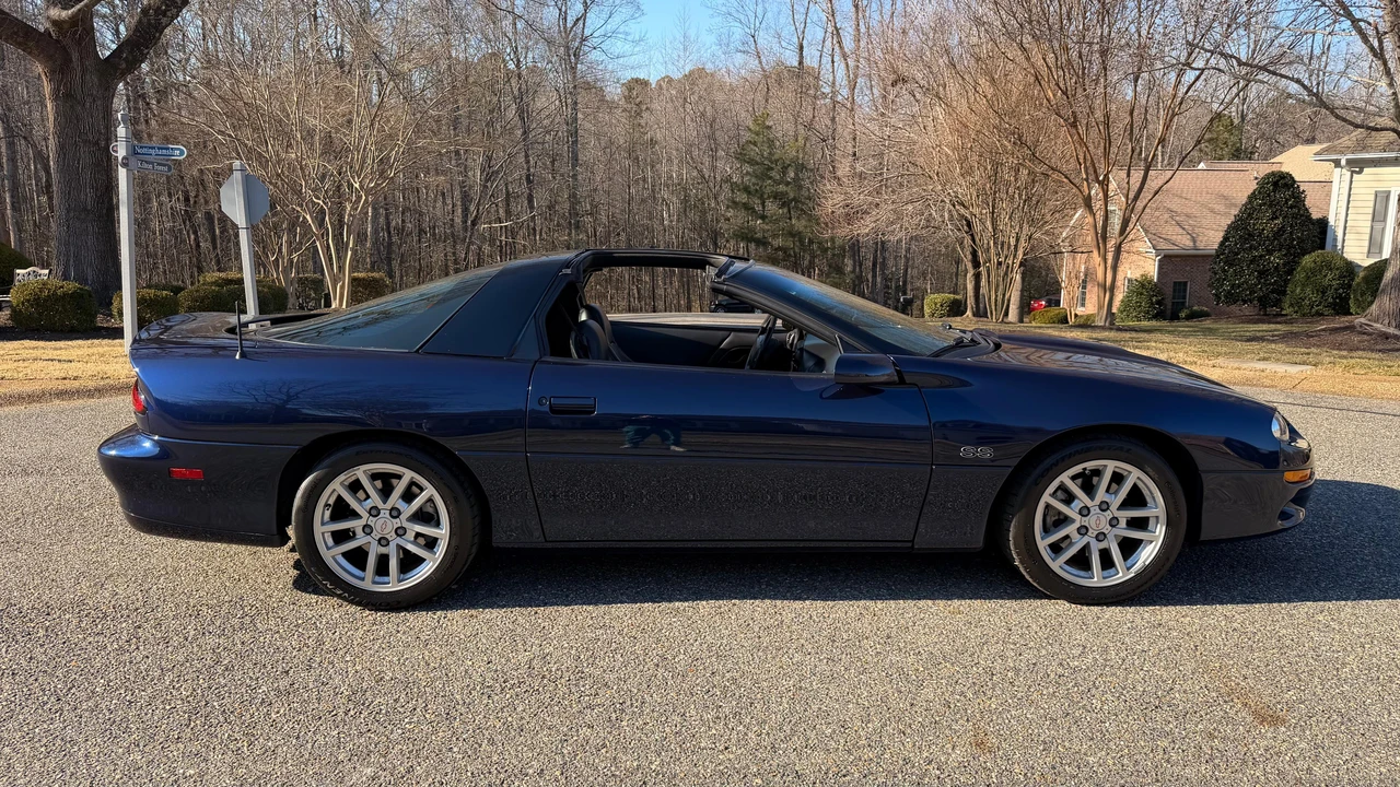2002 Chevrolet Camaro SS 4th Gen - Image 19 of 31