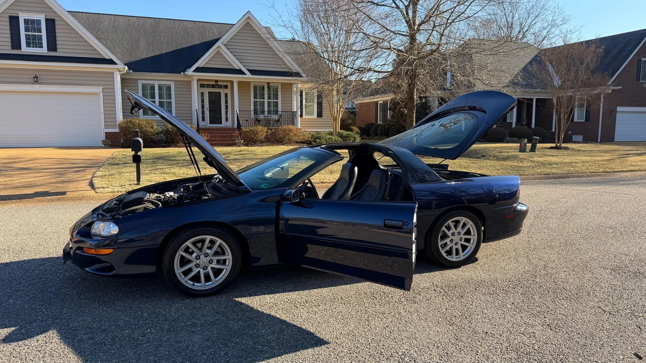 2002 Chevrolet Camaro SS 4th Gen - Image 22 of 31