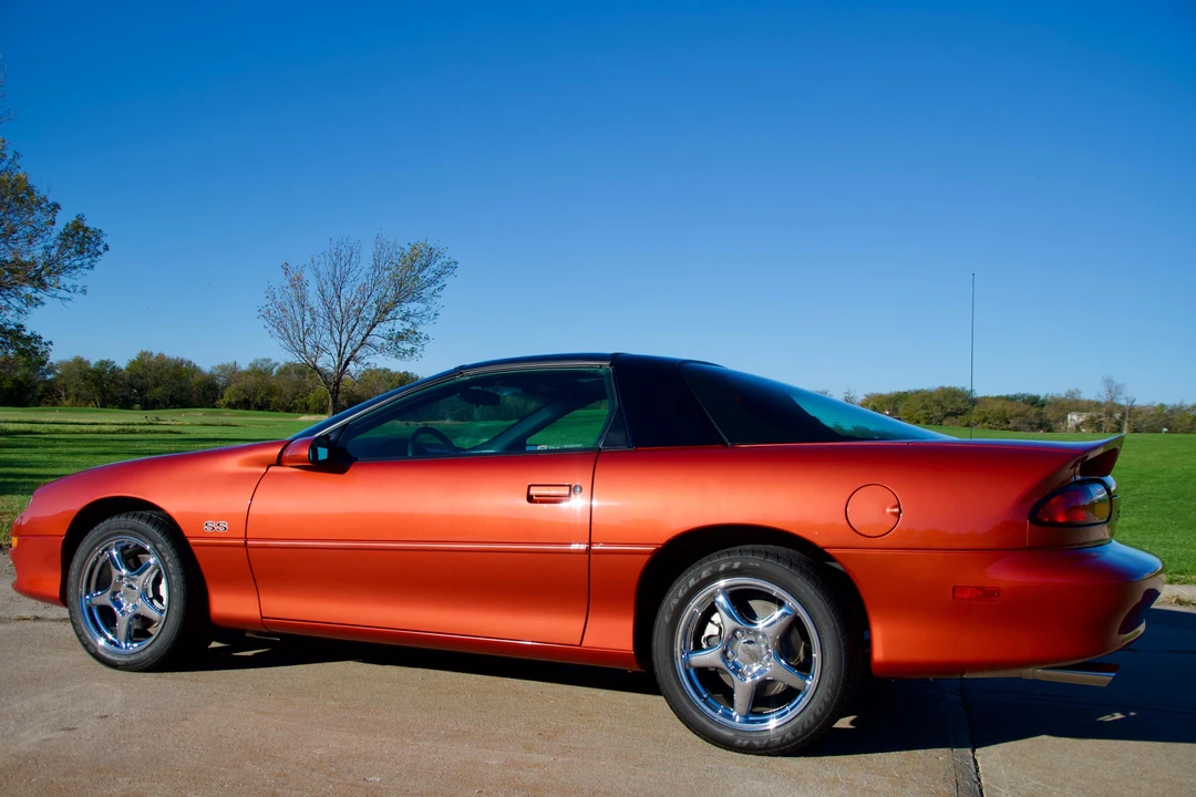 2002 Chevrolet Camaro SS 4th Gen - Image 11 of 31