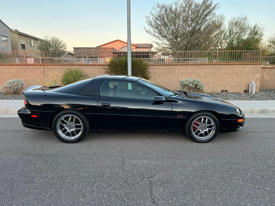 2002 Chevrolet Camaro SS 4th Gen - Image 15 of 31
