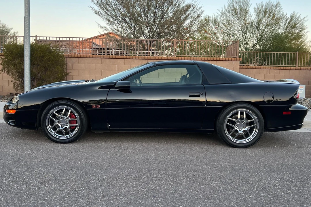 2002 Chevrolet Camaro SS 4th Gen - Image 3 of 31