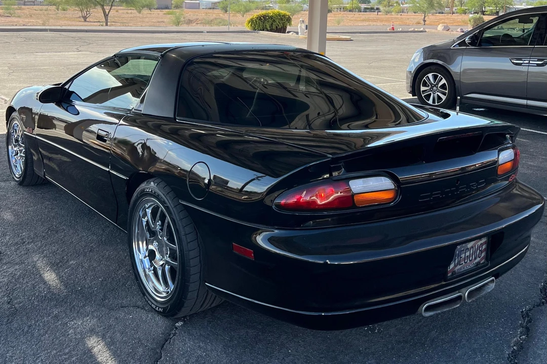 2002 Chevrolet Camaro SS 4th Gen - Image 4 of 31