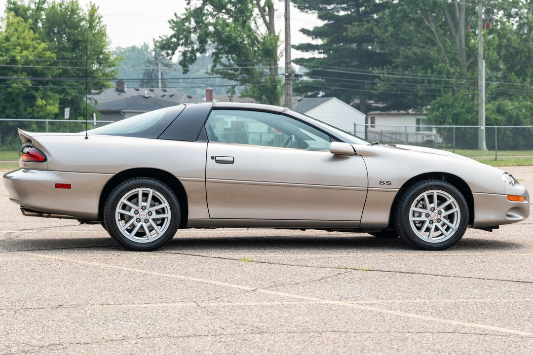 2002 Chevrolet Camaro SS 4th Gen - Image 3 of 31