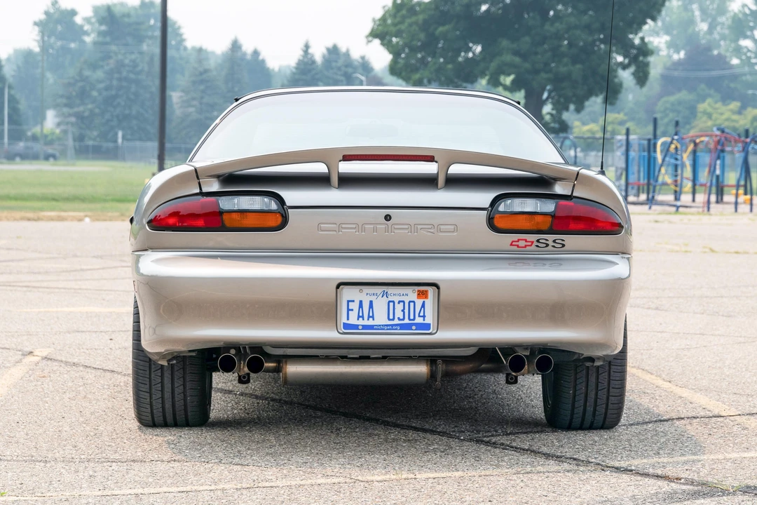 2002 Chevrolet Camaro SS 4th Gen - Image 5 of 31