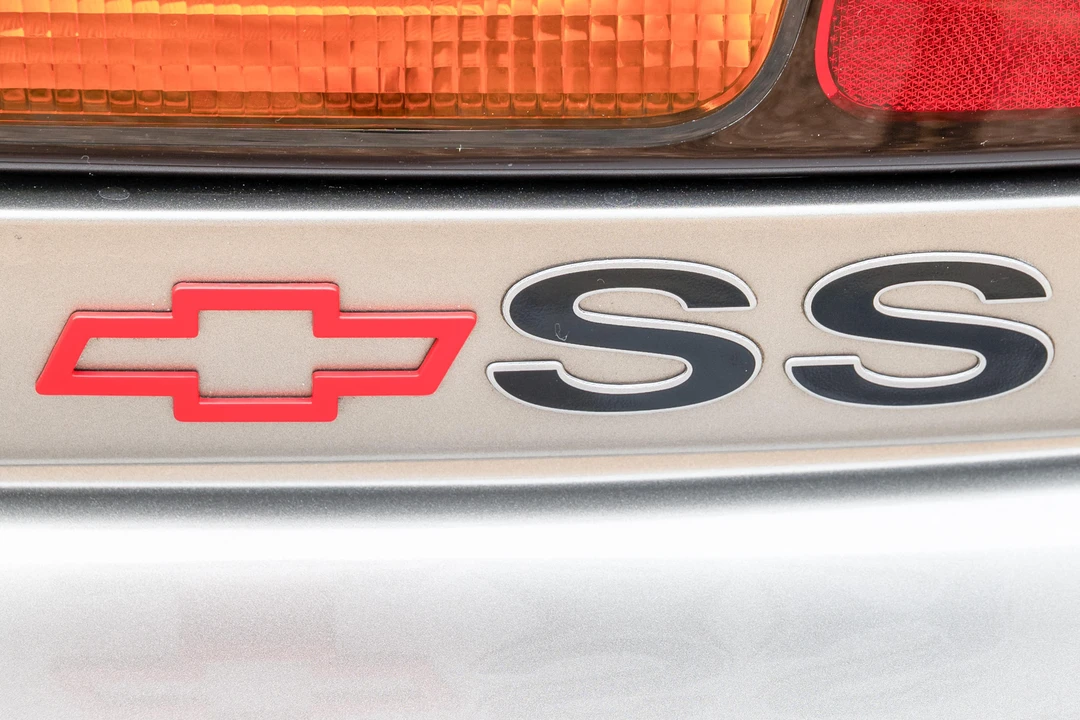 2002 Chevrolet Camaro SS 4th Gen - Image 21 of 31