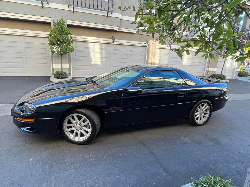 2002 Chevrolet Camaro SS 4th Gen - Image 11 of 31