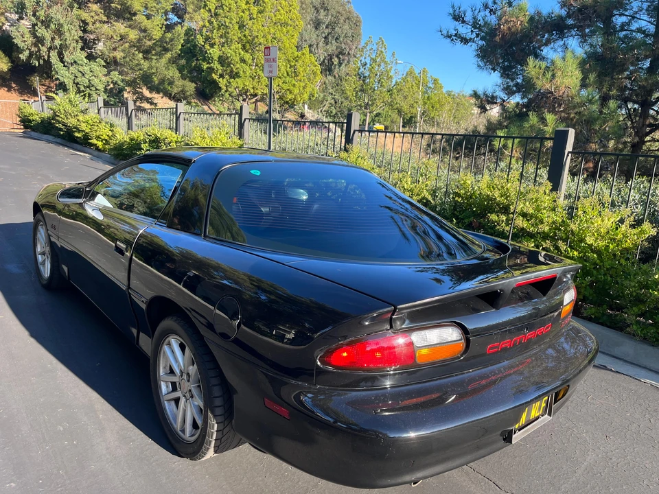 2002 Chevrolet Camaro SS 4th Gen - Image 12 of 31