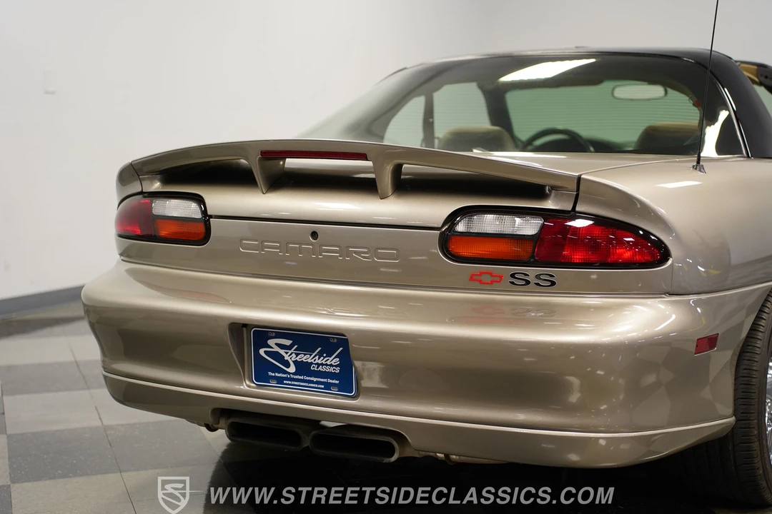 2002 Chevrolet Camaro SS 4th Gen - Image 20 of 31