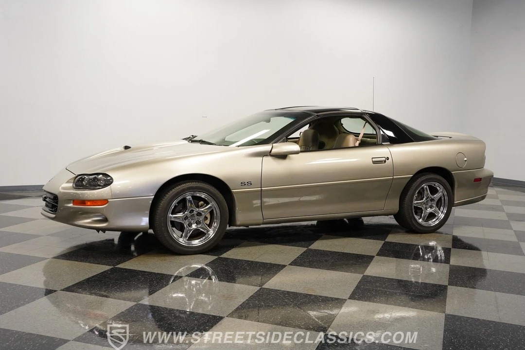 2002 Chevrolet Camaro SS 4th Gen - Image 6 of 31