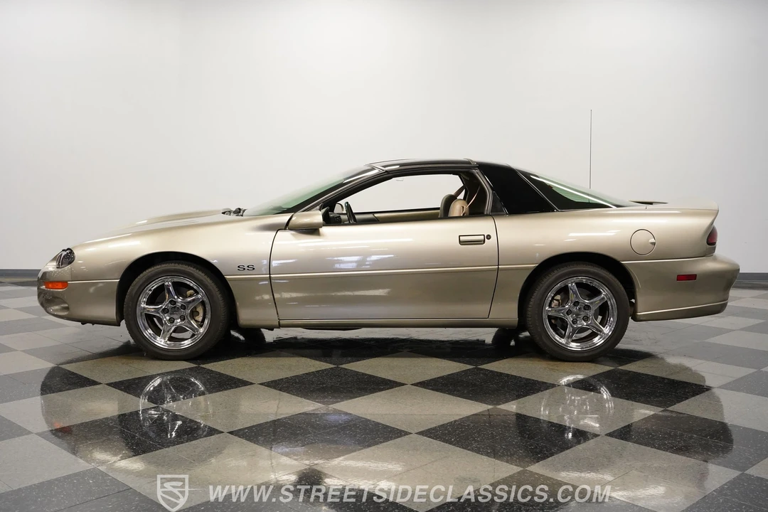 2002 Chevrolet Camaro SS 4th Gen - Image 7 of 31
