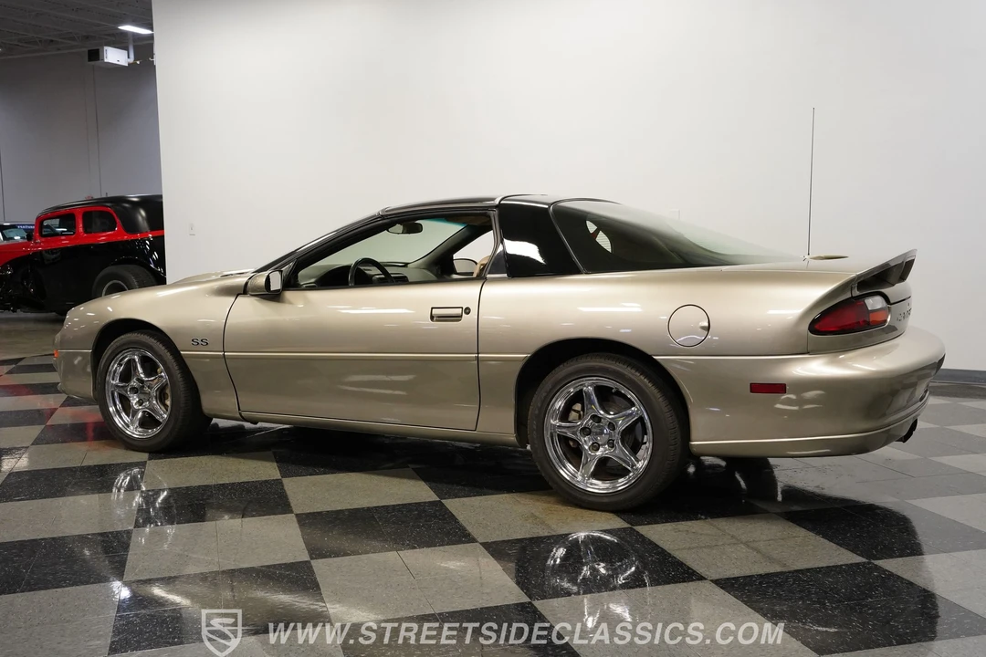 2002 Chevrolet Camaro SS 4th Gen - Image 8 of 31