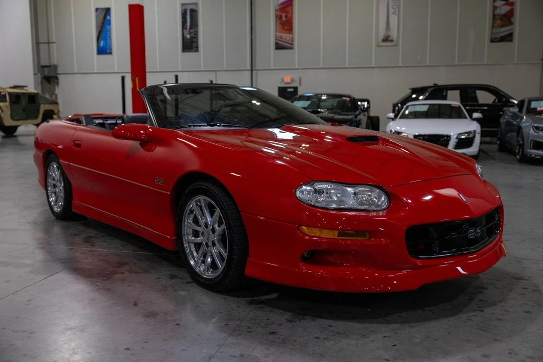 2002 Chevrolet Camaro SS 4th Gen - Image 8 of 31