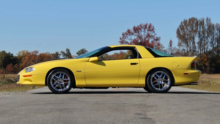2002 Chevrolet Camaro - Image 2 of 29