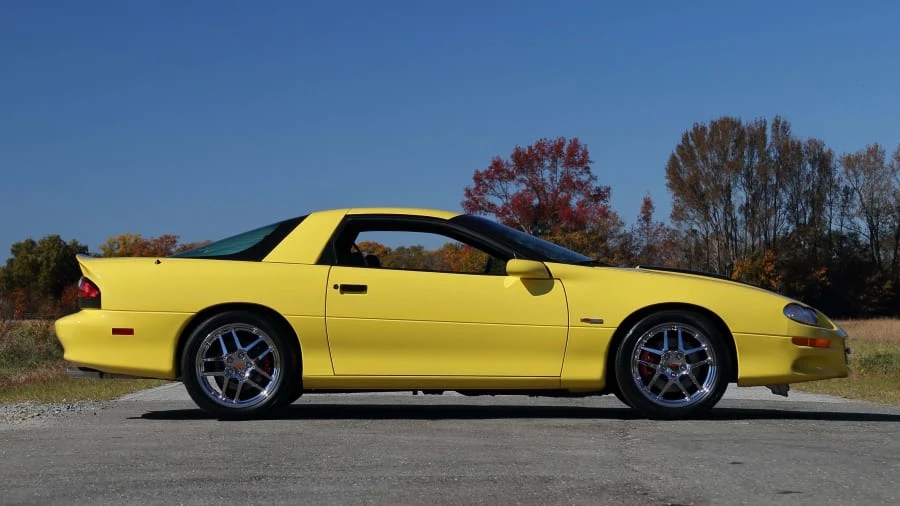 2002 Chevrolet Camaro - Image 8 of 29