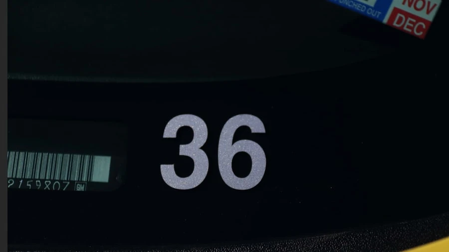 2002 Chevrolet Camaro - Image 21 of 29