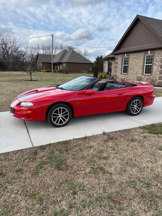 2002 Chevrolet Camaro - Image 2 of 10