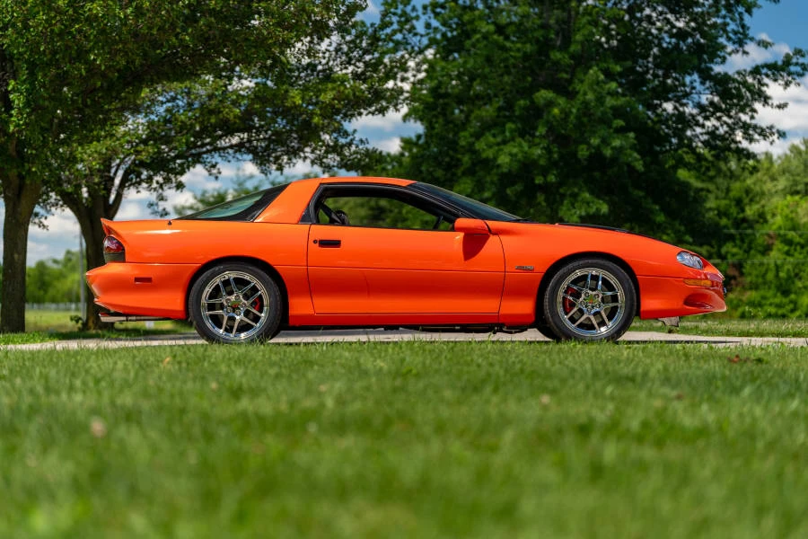 2002 Chevrolet Camaro - Image 2 of 28