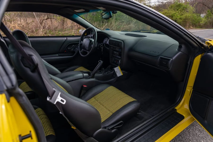 2002 Chevrolet Camaro 4th Gen - Image 17 of 31