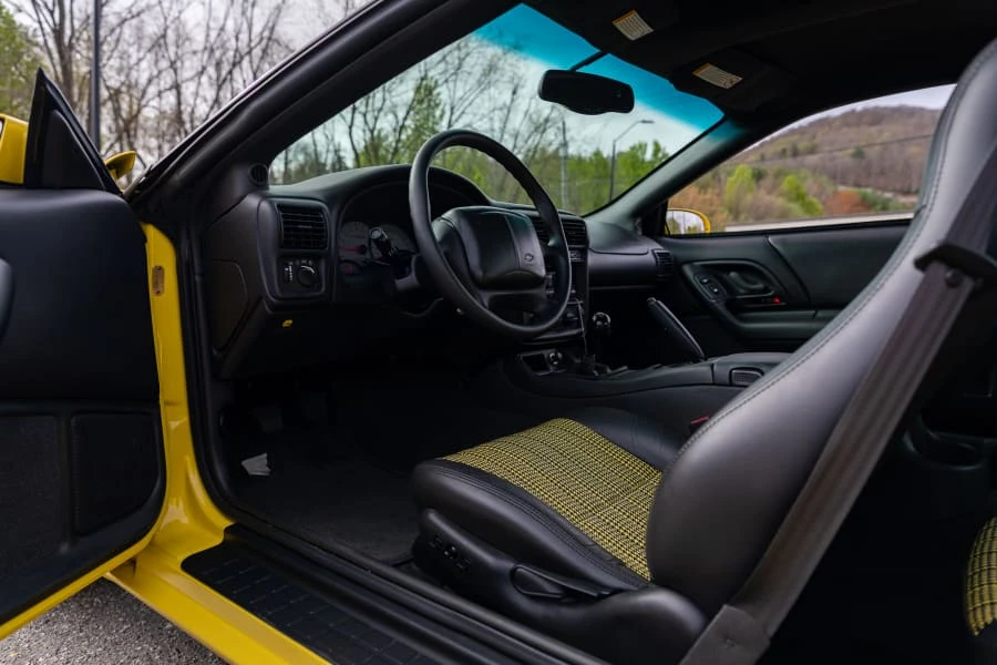 2002 Chevrolet Camaro 4th Gen - Image 26 of 31