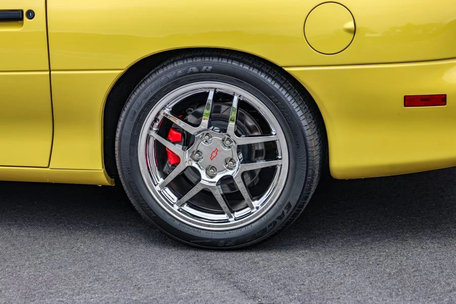 2002 Chevrolet Camaro 4th Gen - Image 23 of 31